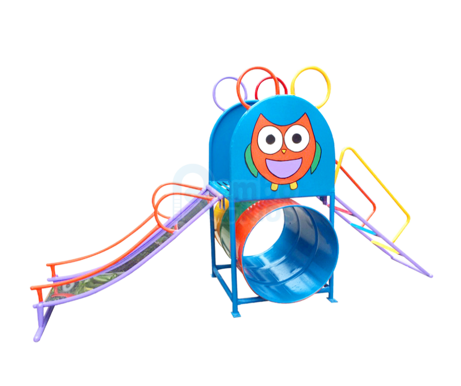 ถังลอดกระดานลื่นล่างหน้าการ์ตูน