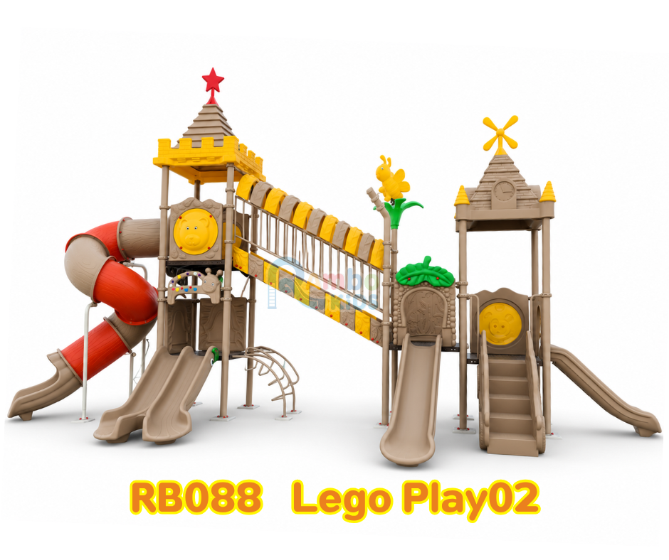 Lego Play02